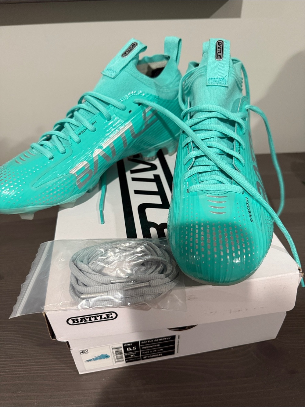 Battle AstroFly football cleats